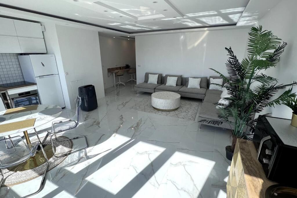 Nice Apartment With Amazing View Of Paris + Parking Exterior photo
