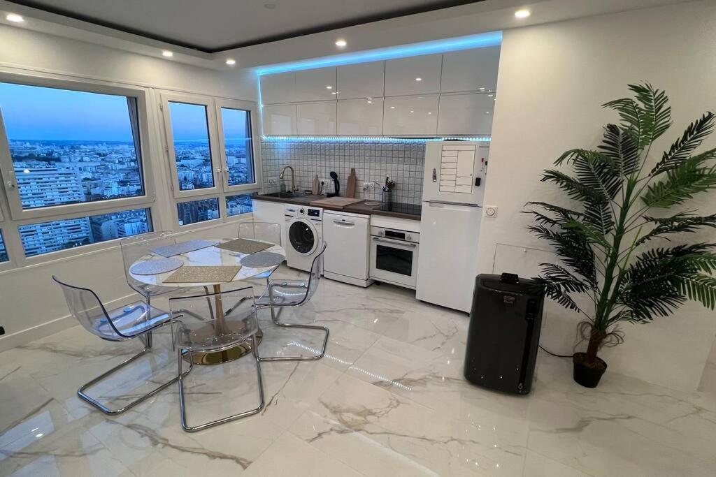 Nice Apartment With Amazing View Of Paris + Parking Exterior photo